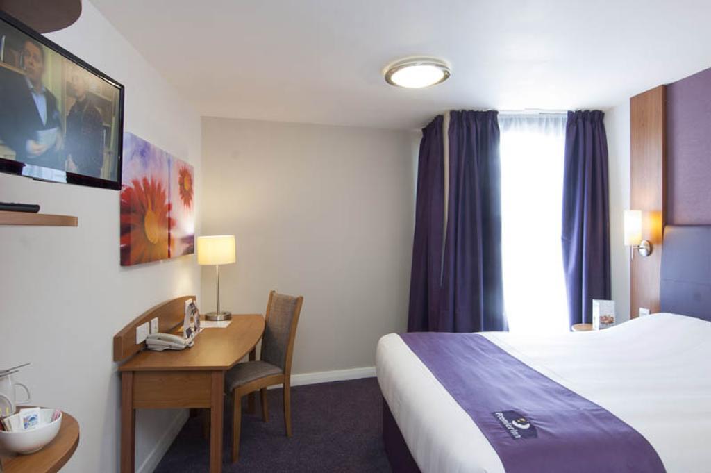 Premier Inn Manchester - Handforth Cameră foto
