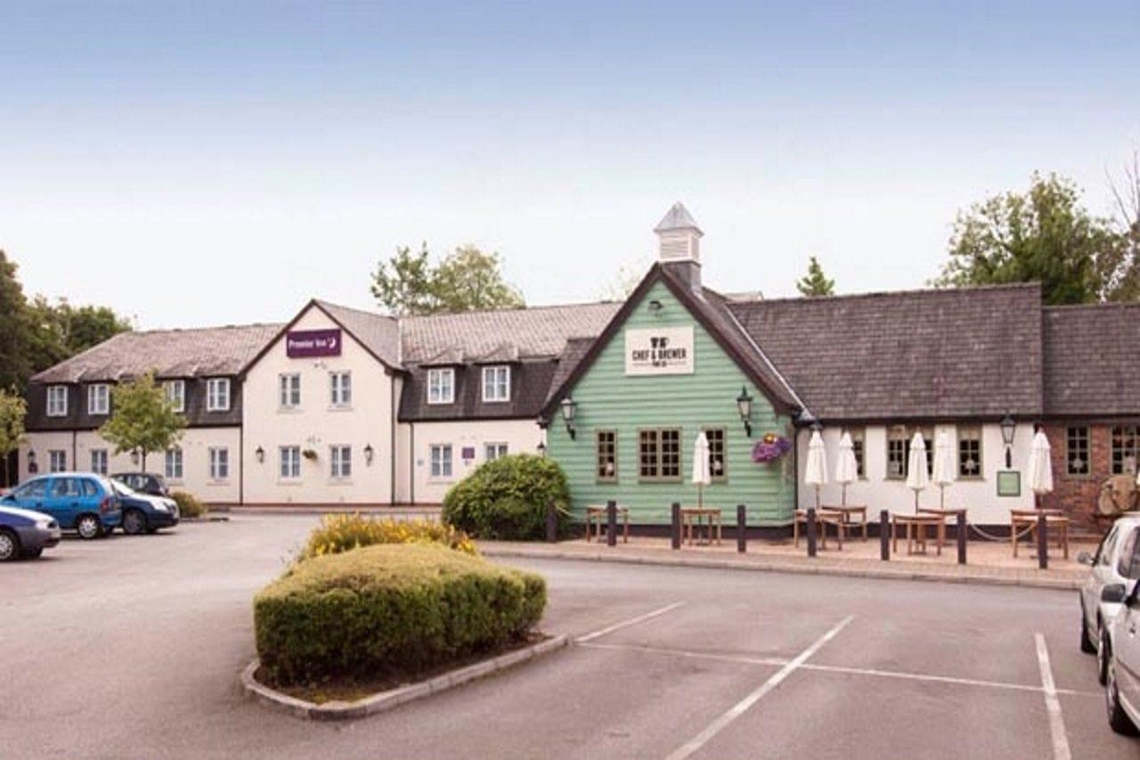 Premier Inn Manchester - Handforth Exterior foto